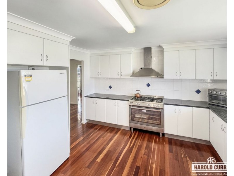 209 Wood Street, Tenterfield NSW 2372