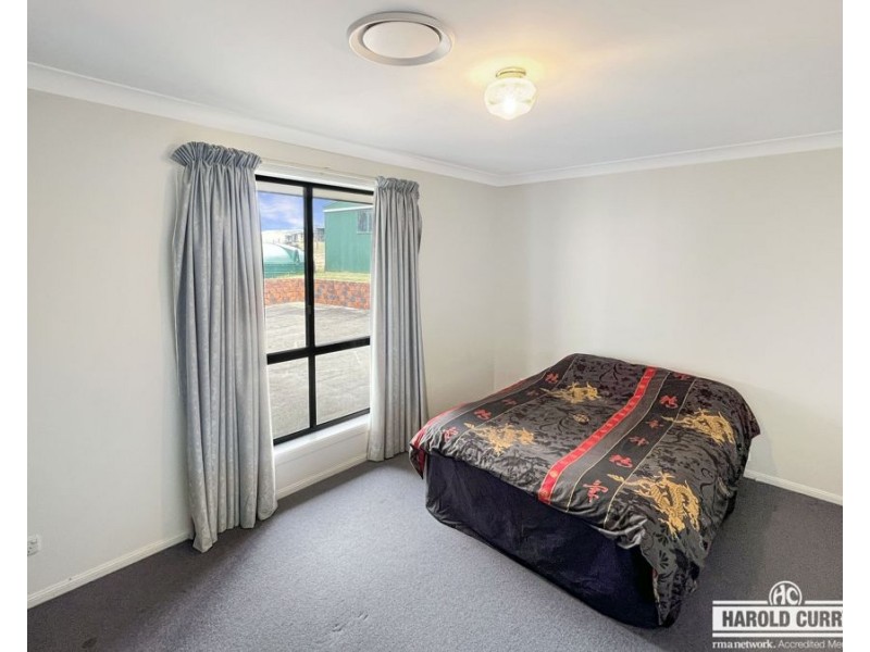 209 Wood Street, Tenterfield NSW 2372