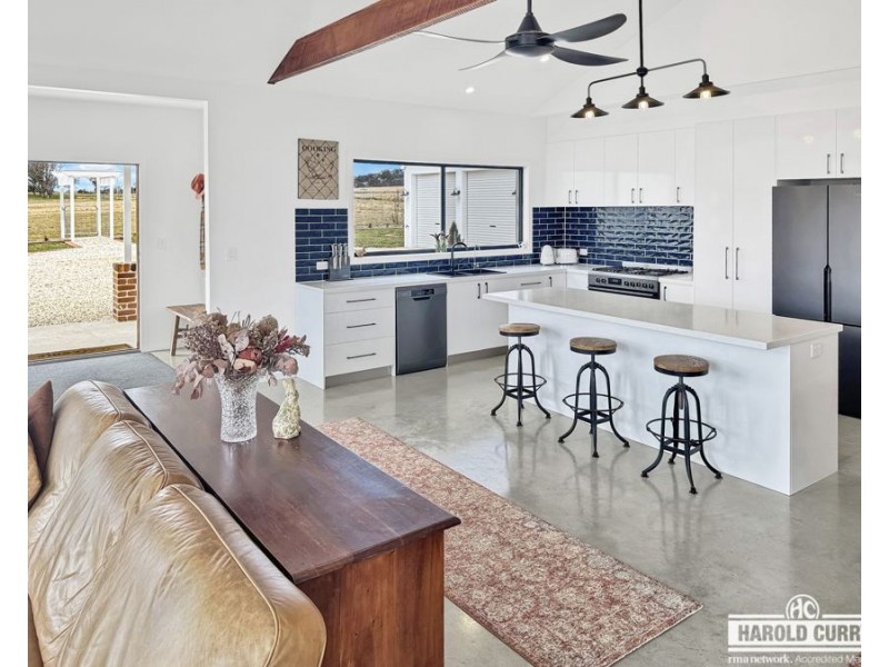 47 Bryans Gap Road, Tenterfield NSW 2372