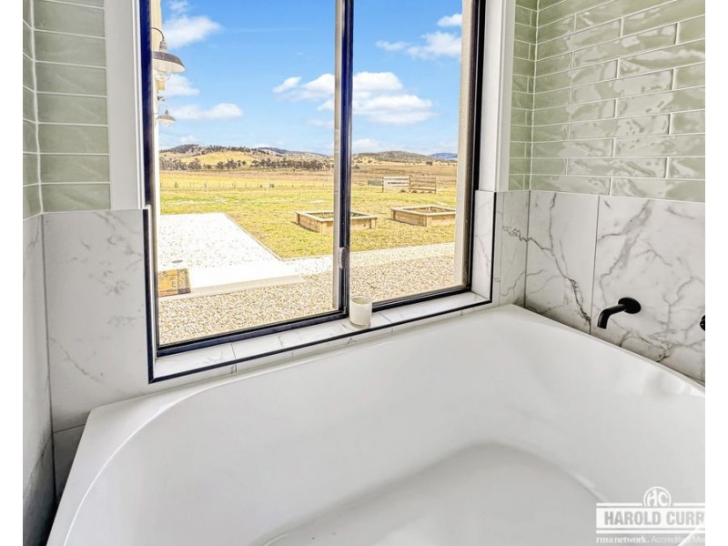 47 Bryans Gap Road, Tenterfield NSW 2372