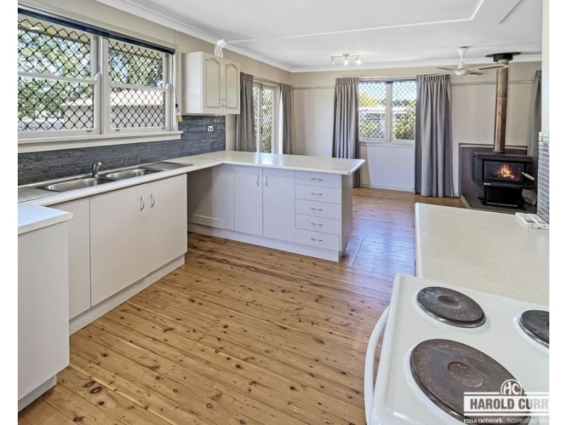 67 Manners Street, Tenterfield NSW 2372