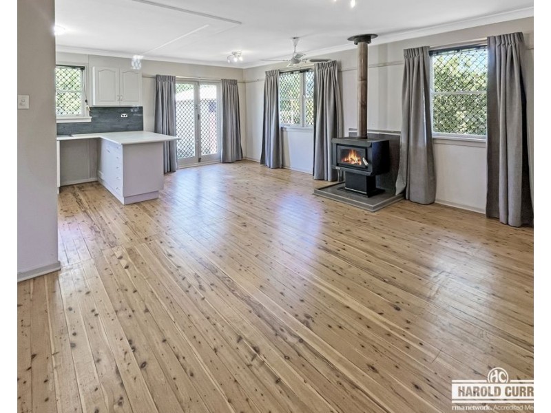 67 Manners Street, Tenterfield NSW 2372