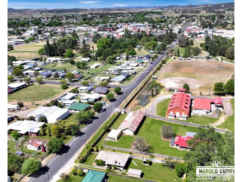 67 Manners Street, Tenterfield NSW 2372