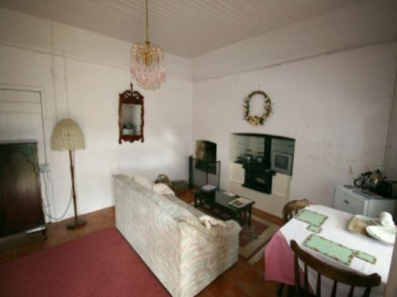 14 Clarence Street, Tenterfield NSW 2372