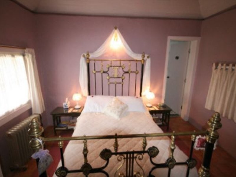 14 Clarence Street, Tenterfield NSW 2372