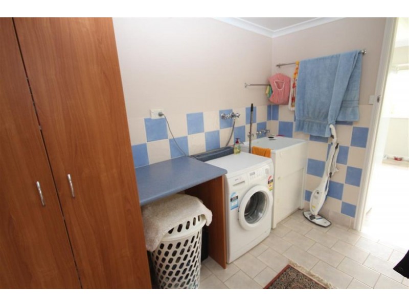 21 Douglas Street, Tenterfield NSW 2372