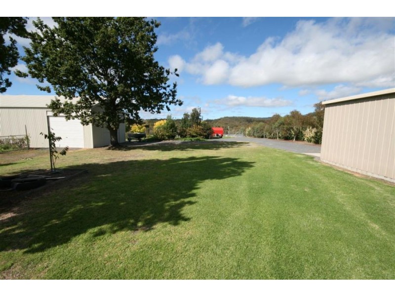 21 Douglas Street, Tenterfield NSW 2372