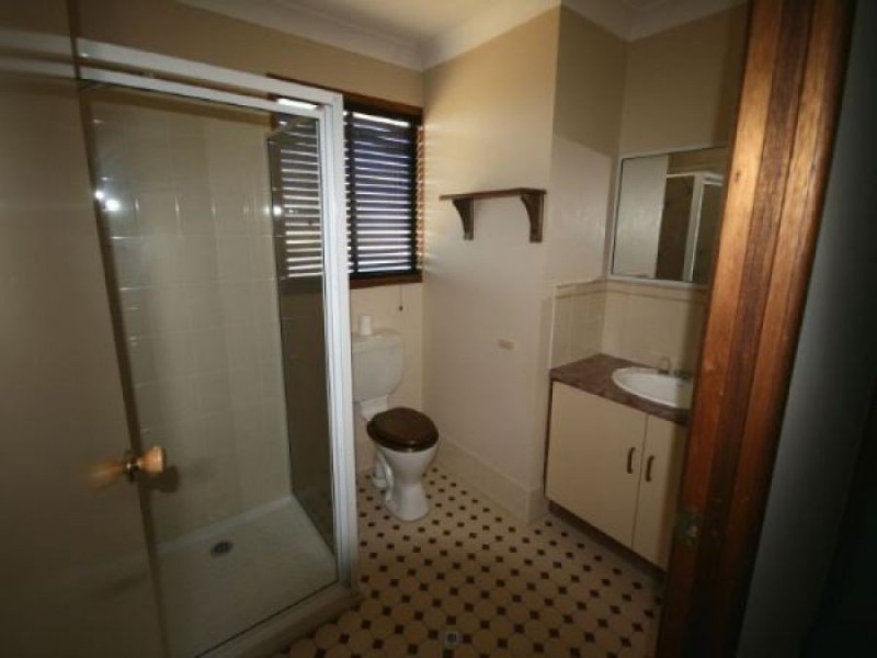 63 George Street, Tenterfield NSW 2372