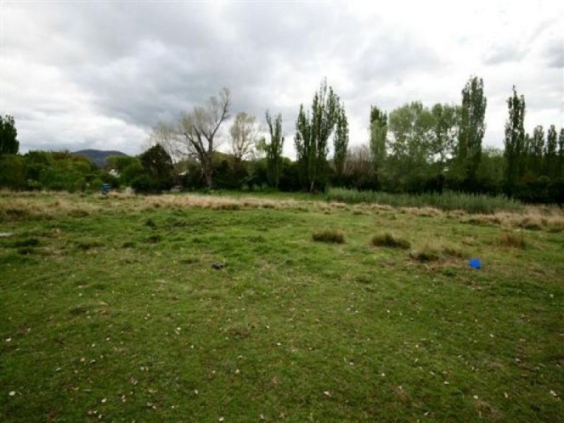 214 Logan Street, Tenterfield NSW 2372