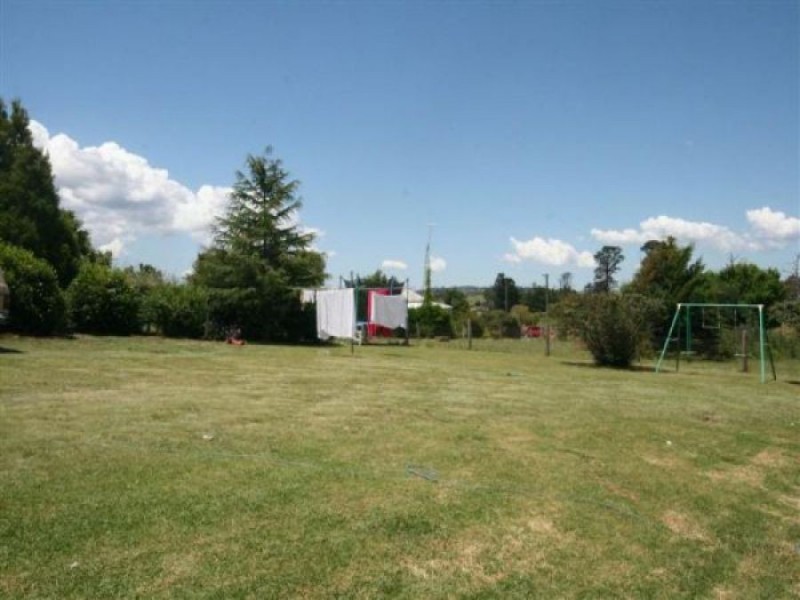 106 Drummond, Tenterfield NSW 2372