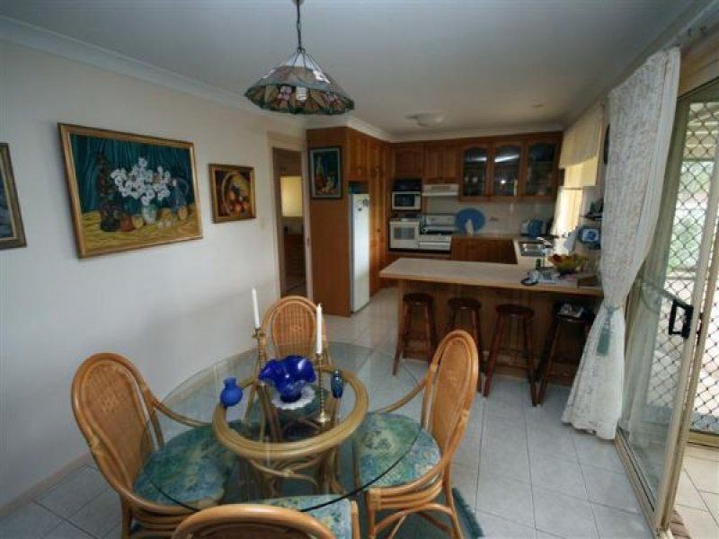 28 East Street, Tenterfield NSW 2372