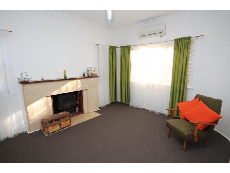 107 Rouse Street, Tenterfield NSW 2372