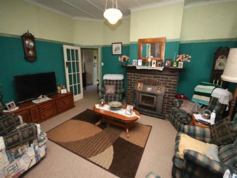 365 Rouse Street, Tenterfield NSW 2372