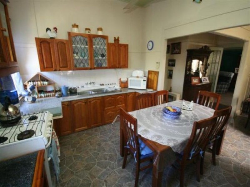 365 Rouse Street, Tenterfield NSW 2372