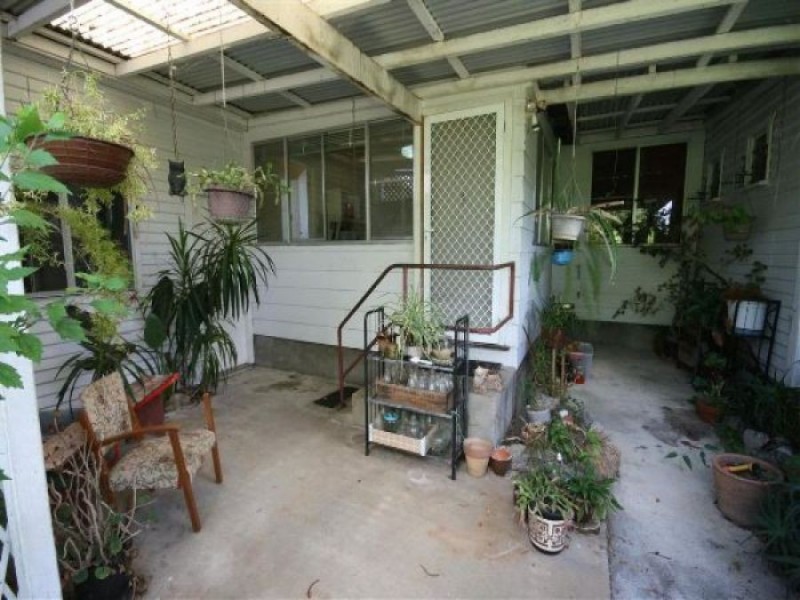 124 Rouse Street, Tenterfield NSW 2372