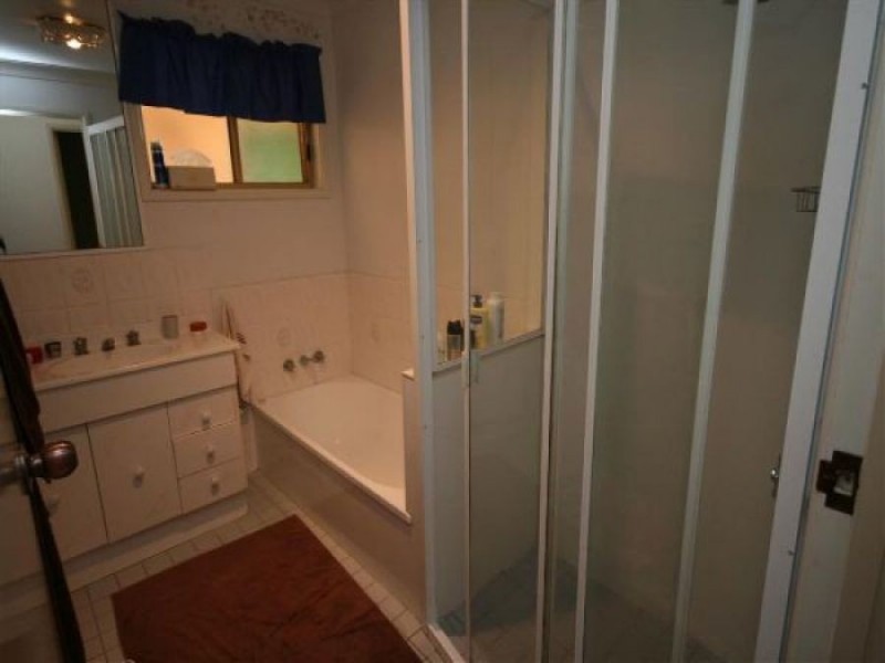 223 Bulwer Street, Tenterfield NSW 2372