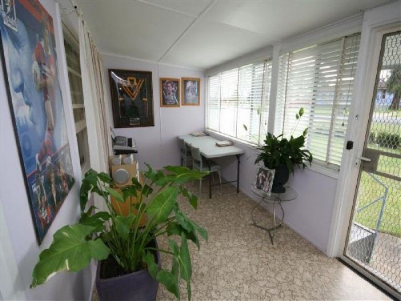 48 Logan Street, Tenterfield NSW 2372