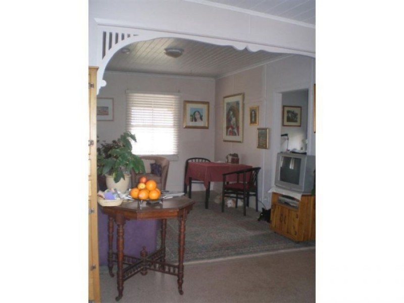 387 Rouse Street, Tenterfield NSW 2372