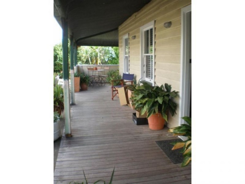 387 Rouse Street, Tenterfield NSW 2372