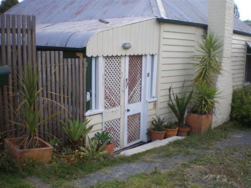 387 Rouse Street, Tenterfield NSW 2372