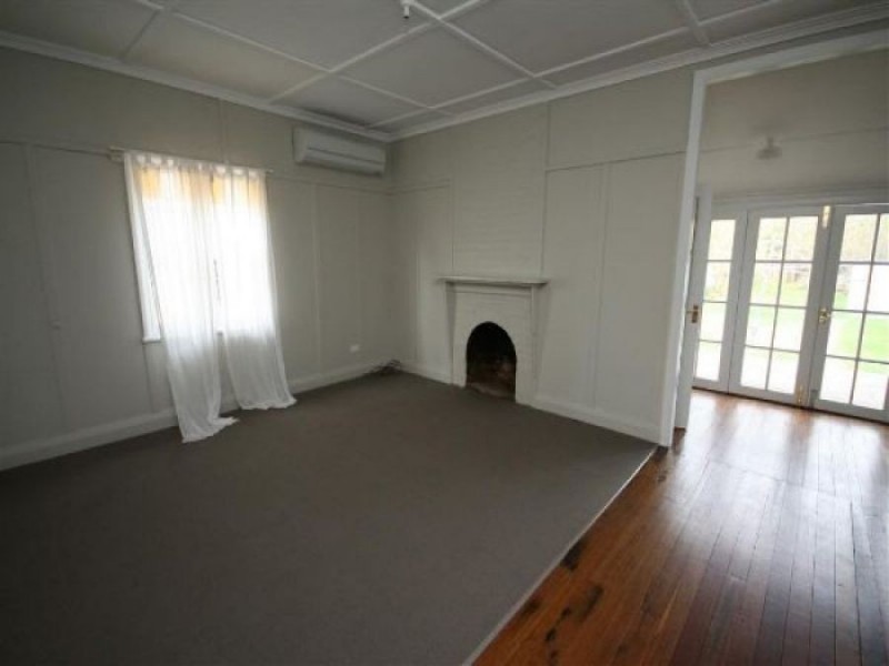 149 Manners Street, Tenterfield NSW 2372