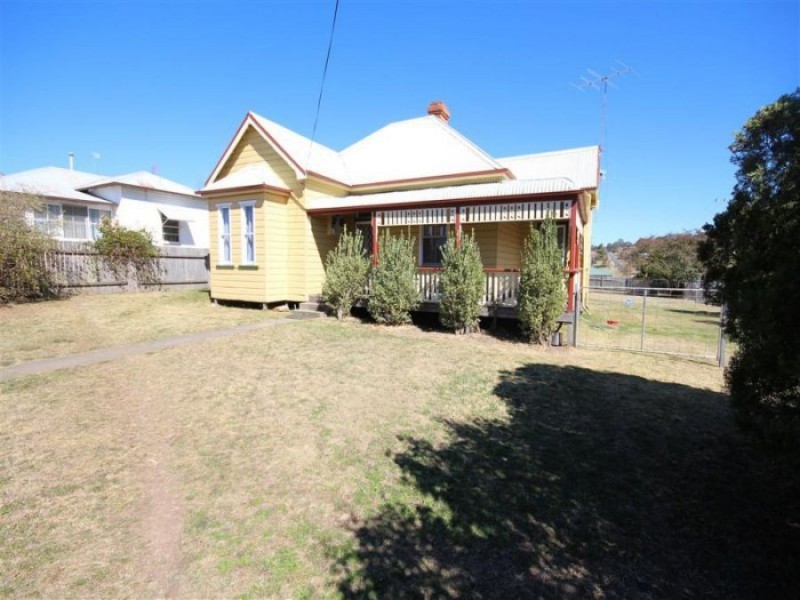 400 Rouse Street, Tenterfield NSW 2372