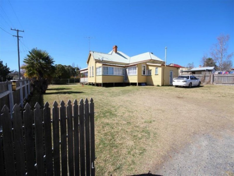 400 Rouse Street, Tenterfield NSW 2372
