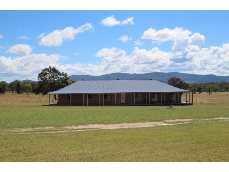 398 Brushabers Road, Tenterfield NSW 2372