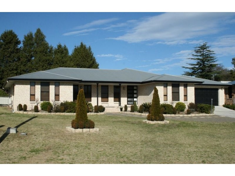 7 Mount Lindesay Road, Tenterfield NSW 2372