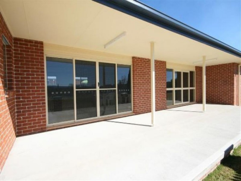 11/65-67 Scott Street, Tenterfield NSW 2372