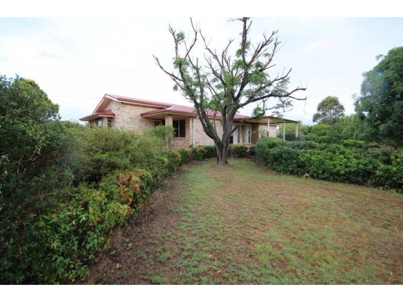 151 Cowper Street, Tenterfield NSW 2372