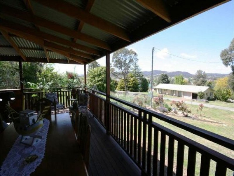 44 Petre Street, Tenterfield NSW 2372