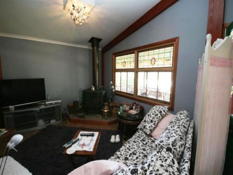 44 Petre Street, Tenterfield NSW 2372