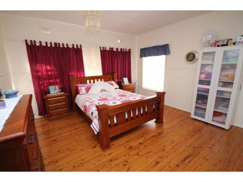 119 Wood Street, Tenterfield NSW 2372