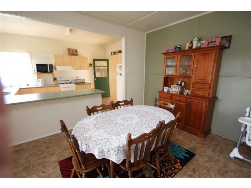 119 Wood Street, Tenterfield NSW 2372