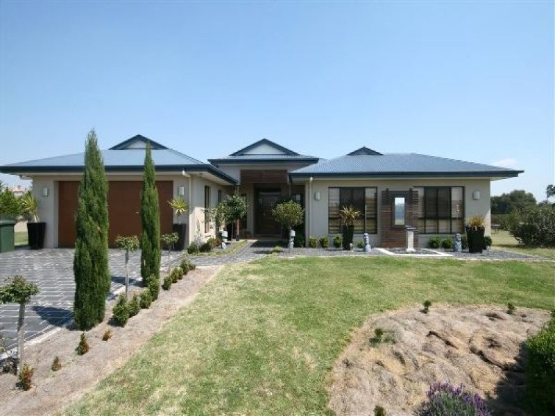 159 Bellevue Road, Tenterfield NSW 2372