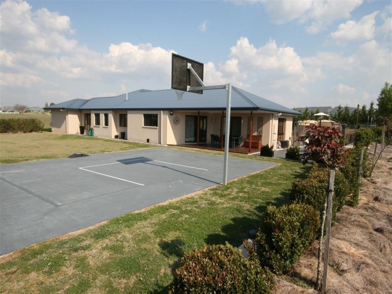 159 Bellevue Road, Tenterfield NSW 2372