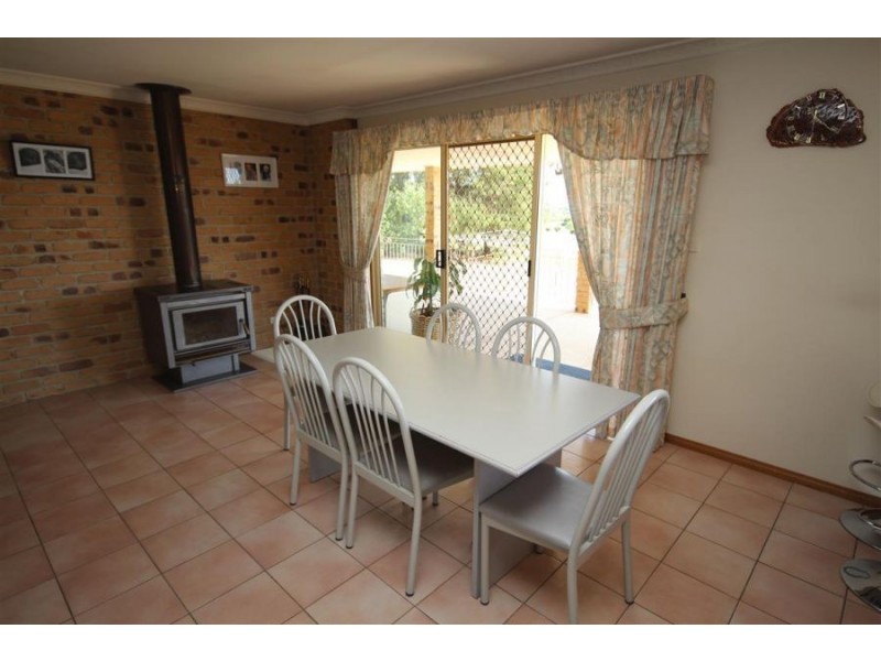 158 Petre Street, Tenterfield NSW 2372