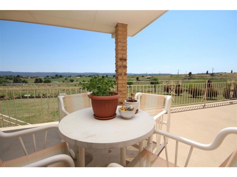 158 Petre Street, Tenterfield NSW 2372