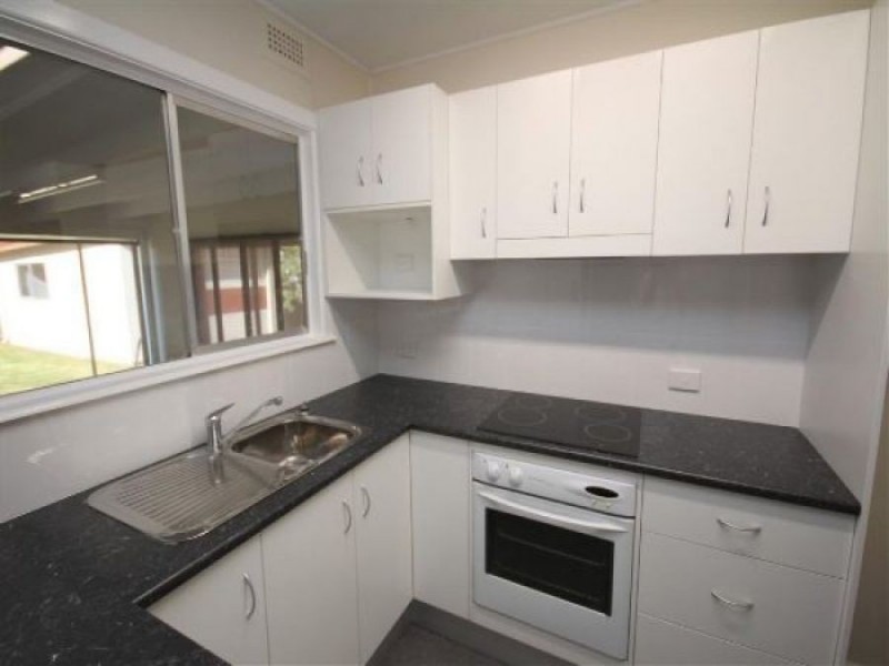 36 High Street, Tenterfield NSW 2372