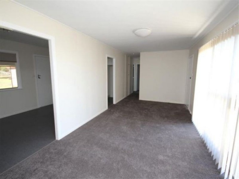 36 High Street, Tenterfield NSW 2372