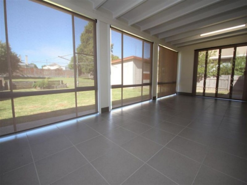 36 High Street, Tenterfield NSW 2372