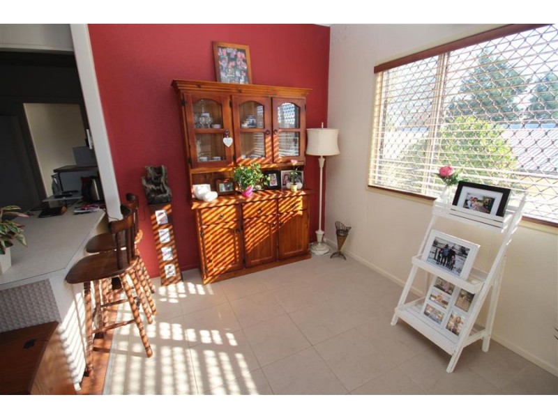 74 Logan Street, Tenterfield NSW 2372