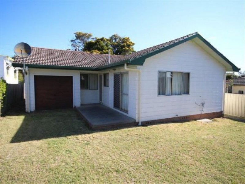 140a Petre Street, Tenterfield NSW 2372