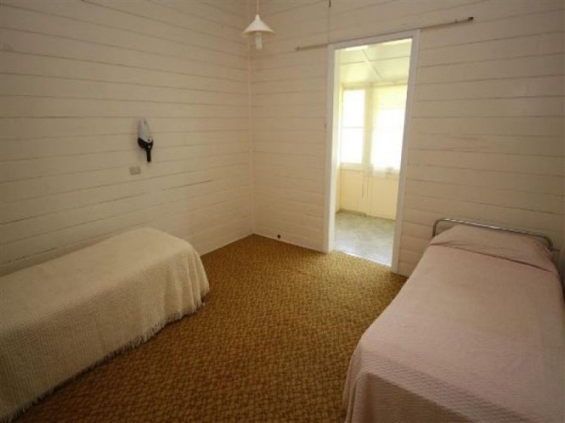 137 Miles Street, Tenterfield NSW 2372