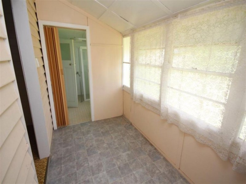 137 Miles Street, Tenterfield NSW 2372