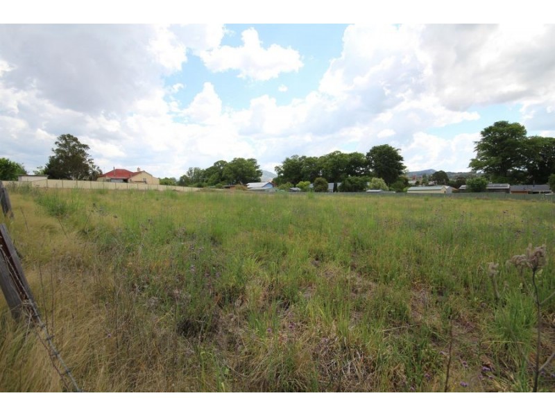 153 Bulwer Street, Tenterfield NSW 2372