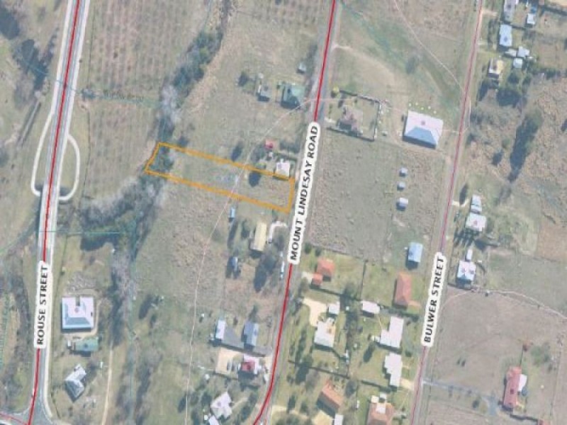 216 Logan Street, Tenterfield NSW 2372