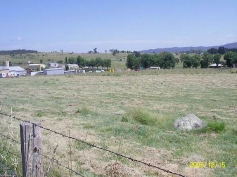 42 Riley Street, Tenterfield NSW 2372