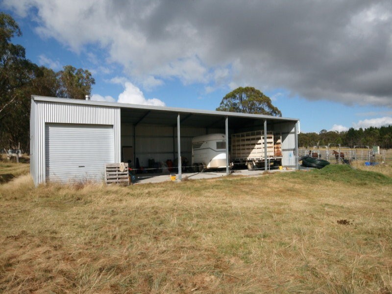 82 Robinsons Lane, Tenterfield NSW 2372